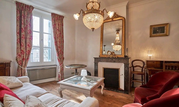 Bastide Saint-Louis Villa | La Casa Consuelo ~ Pool ~ Garden ~ Downtown