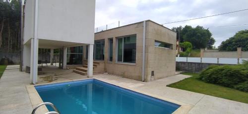 Tomino Casa | La casa de Cristal