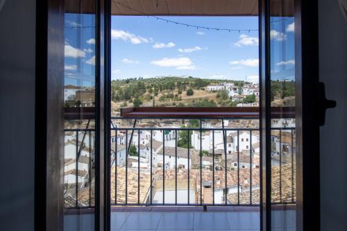 Setenil de las Bodegas Casa | La Casa de la Lela