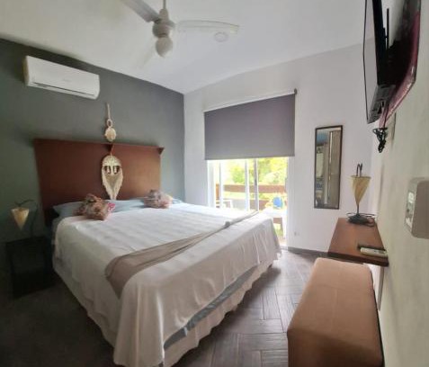 Puerto Morelos Casa | LA CASA DE LOS AZULEJOS MAR Y SELVA