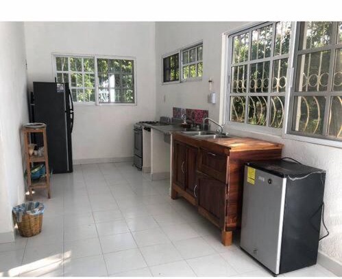 Puerto Ángel Casa | La Casa de los Mangos, rodeada de naturaleza.