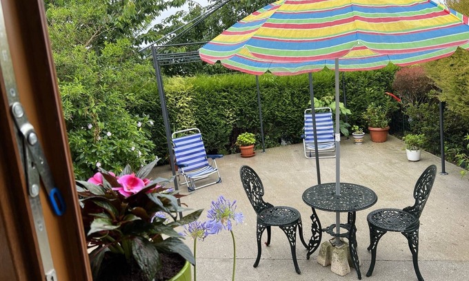 Porto de Espasante Apartamento | La casa de Pascualín con jardin privado