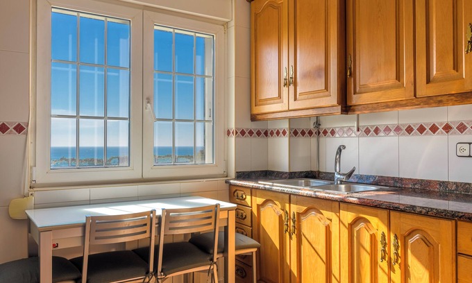 Ajo Chalet De Esquí | La Casa del Faro