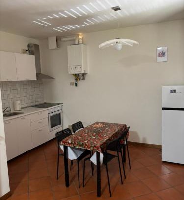 Santa Maria del Giudice Apartamento | La casa del Geko rosa