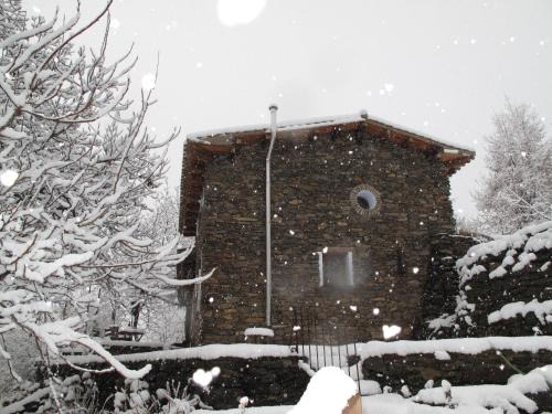 Guejar Sierra Chalet De Esquí | La Casa del Nogal