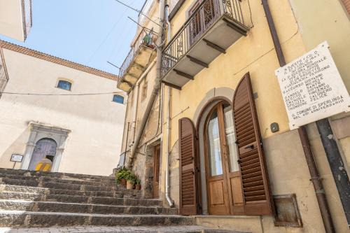 Sperlinga Casa | La Casa del Sarto