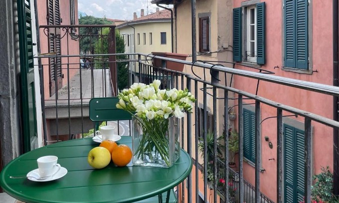 Sarnico Apartamento | La casa di Cate