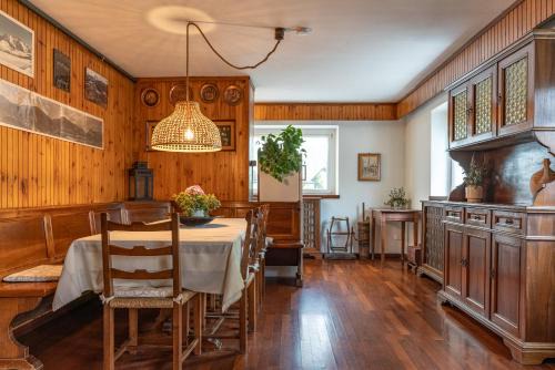 Castel Ivano Casa | La Casa di Michela - 120m2 in the mountains with fireplace & garden