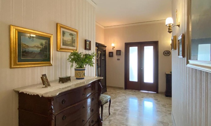 Arenella Casa | La casa di nonna al vomero