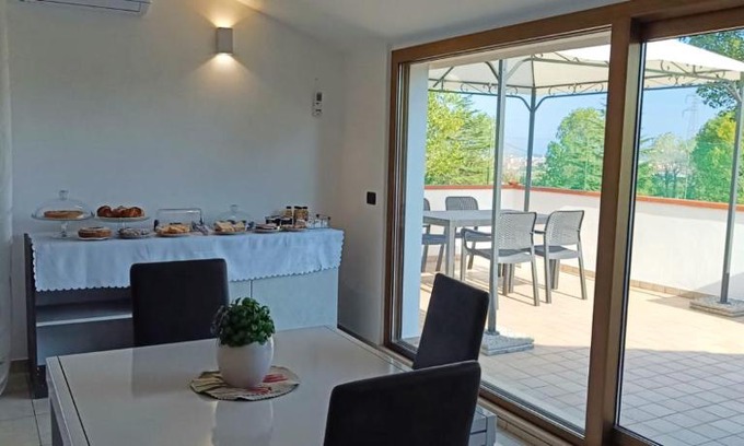 Citta Sant'Angelo Cama Y Desayuno | LA CASA DI ROBERTO
