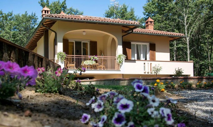 Civitella in Val di Chiana Casa | La Casa nel Bosco