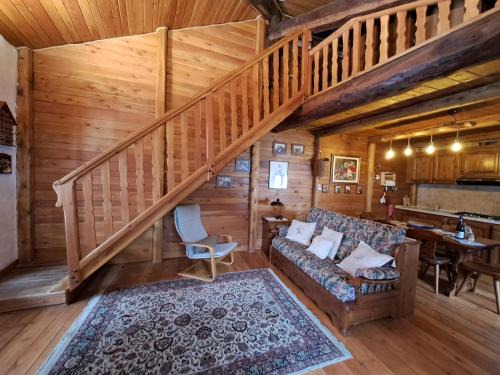 Balme Casa | La casa nell'airetta