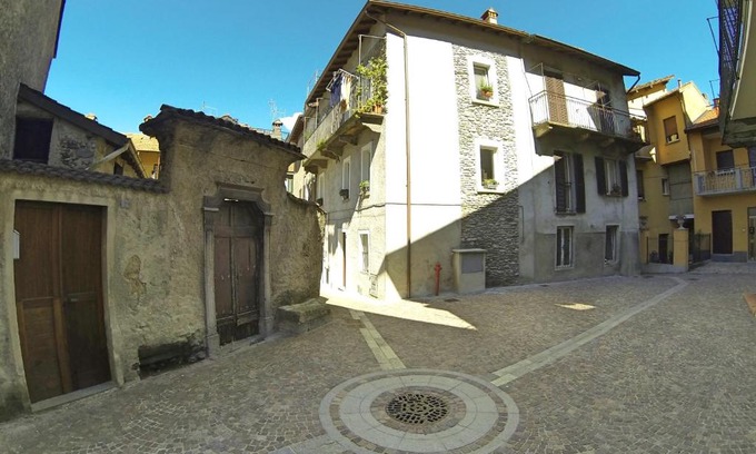 Dervio Casa | La Casa Sul Sasso