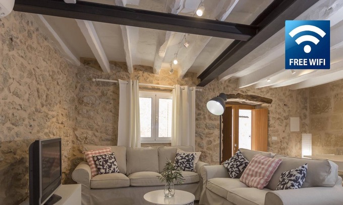 Pollensa Cabaña | La Casa Vella casa de caracter mallorquín en centro histórico de Pollensa