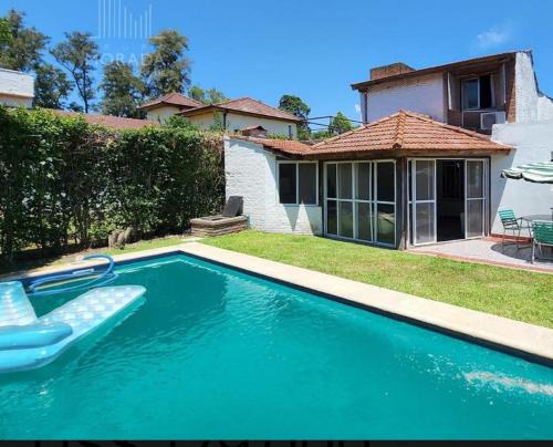 Pilar Centro Casa | La Cascada Country Club