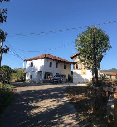 Sandiche Casa | La Casica de María, Entorno Rural, Camino de Santiago