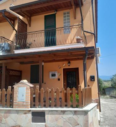Montopoli di Sabina Apartamento | La casina del ponte