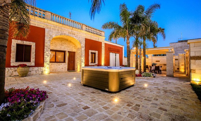 San Michele Salentino Villa | La Casina - Salento Vacation Rental