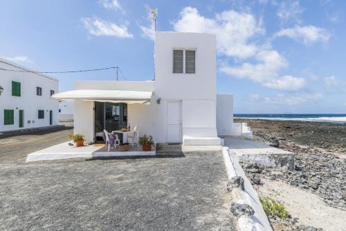 Caleta de Caballo Casa | La Casita Del Mar