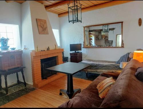 Valdeflores Casa | La casita en la Alcornocosa -Sevilla