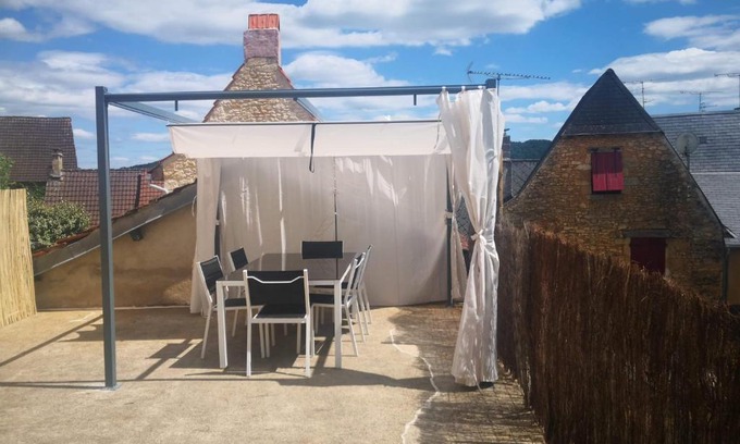 Montignac Casa | La Casita