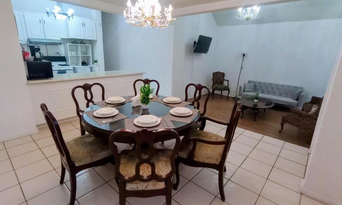 Valle Dorado Casa | La casita Patz Ensenada