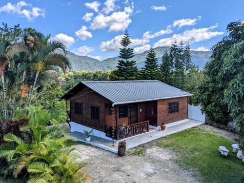 Piedra Blanca Casa | La Casita Primavera-Cozy and Rustic
