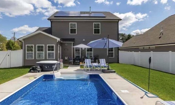 Lewisville Casa | La Casona! The Big House