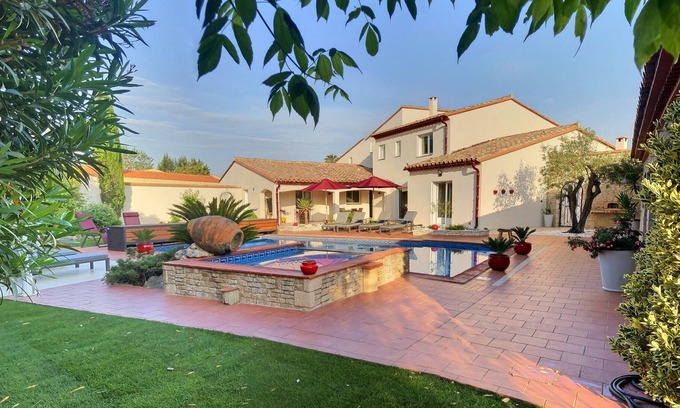 Theza Casa | La Catalane