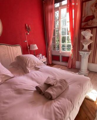 Harcanville Cama Y Desayuno | La chambre des écureuils