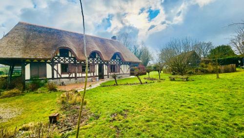 Auzouville-sur-Saane Casa | La Charreterie
