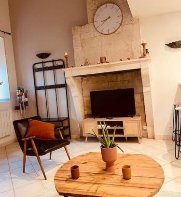 Chateauvillain Casa | La Cigogne