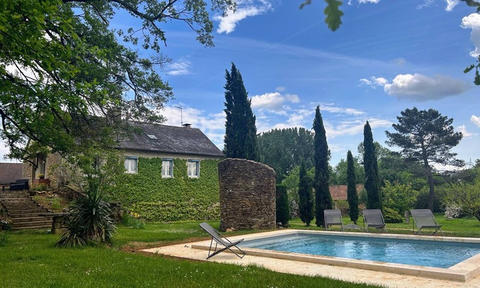 Savignac Casa | La Clé des Champs en Barbat, Casa en Plena Naturaleza en Parque Arbolado