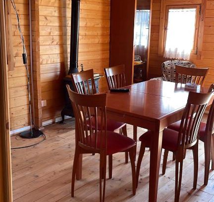Montescaglioso Chalet De Esquí | La Club House