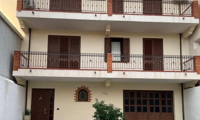 San Filippo del Mela Apartamento | La Coccinella Rooms Milazzo