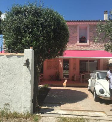 Caremeau Cama Y Desayuno | La Coccinelle