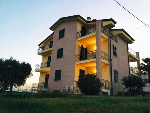 Massignano Casa | La Collina di Emma