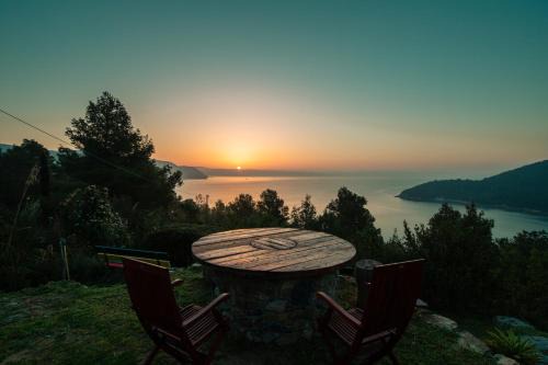 Marina di Campo Cama Y Desayuno | La Collina sul Mare