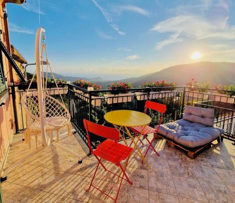 Vignolo Apartamento | La Collina sul Mare - Casa Vacanze