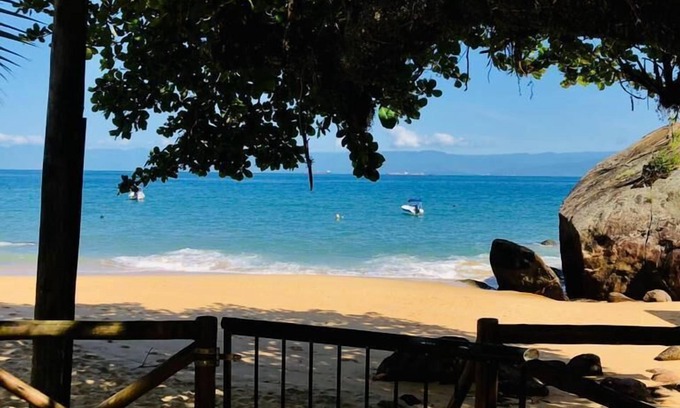 Praia de Aracatiba Casa | La Coquille