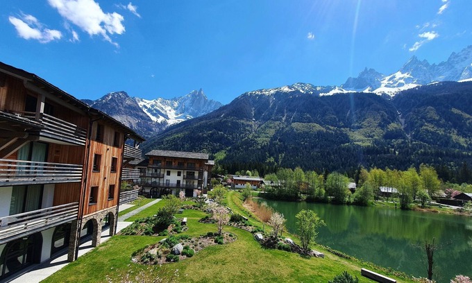 Chamonix-Mont-Blanc Apartamento | La Cordée-Apartamento-Baño en la habitacion-Vista a la Montana