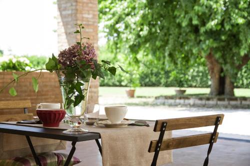 Zevio Cama Y Desayuno | La Corte Di Anna Agriturismo