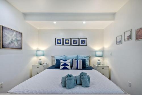 Carlsbad Casa | La Costa Escape - Pool, BBQ, Gated Parking