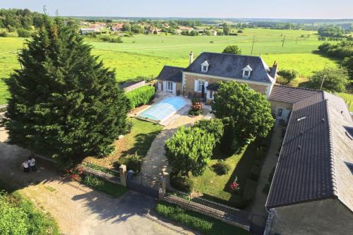 Leigne-sur-Usseau Cama Y Desayuno | La Costonnerie