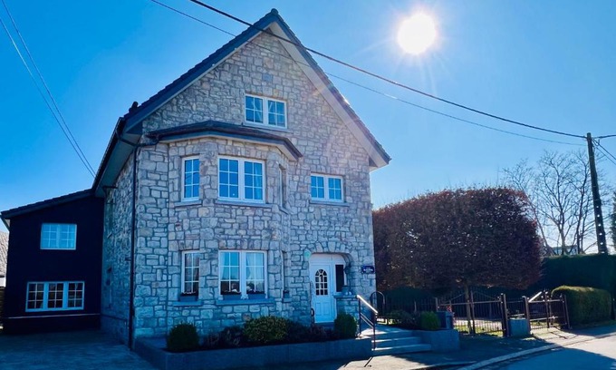 Robertville Casa | La Dame du Lac