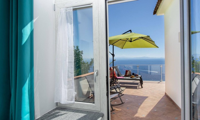 Praiano Casa | La Dimora di Euribia - Suspended Between sky and sea