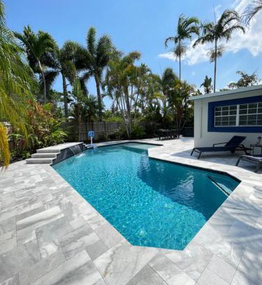 Poinsettia Heights Apartamento | La Dolce Villa