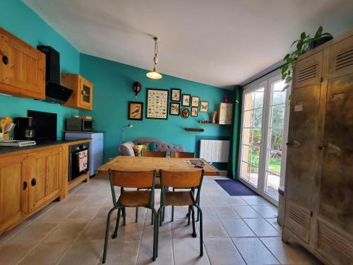 Montpeyroux Apartamento | La Dolce Vita - Studio dans propriété avec piscine