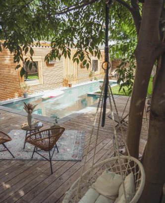 Montbazin Cama Y Desayuno | La Domitia - Maison d'hôtes, massages & bien-être