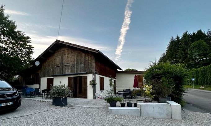 Monnet-la-Ville Casa | LA DRYADE
